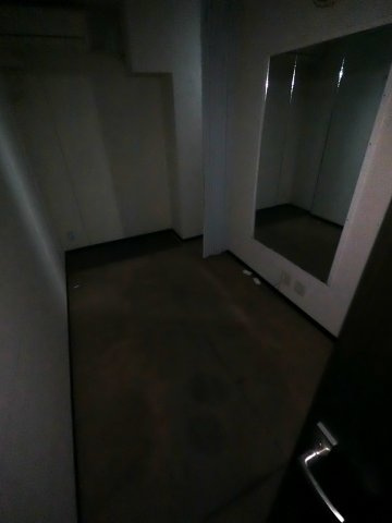 リスボンビルの内装