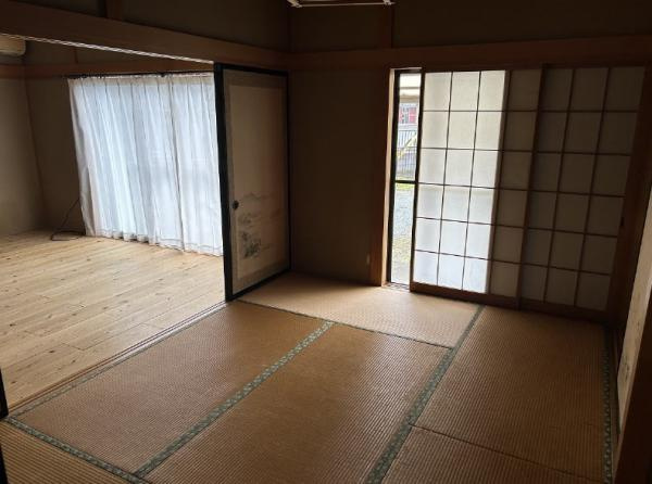 【居間・リビング】