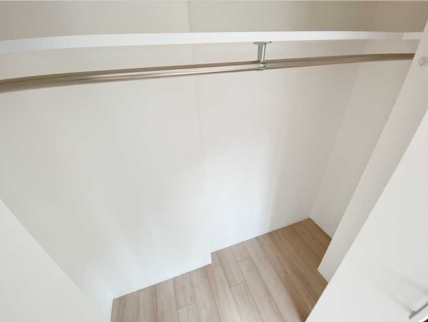 エルファーロ三軒茶屋Ⅱ　築浅　ペット相談　駅近の収納