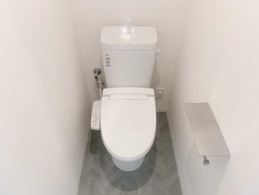 エルファーロ三軒茶屋Ⅱ　築浅　ペット相談　駅近のトイレ