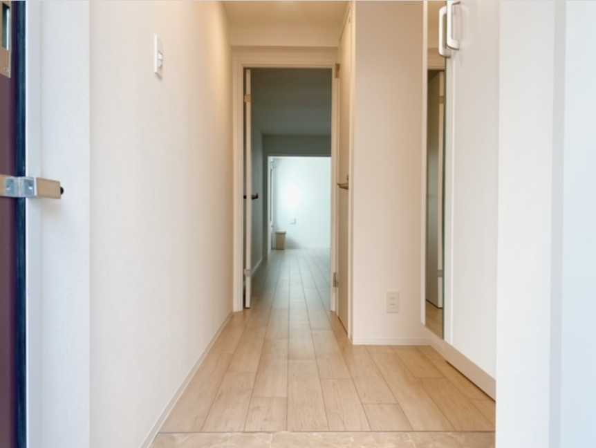 エルファーロ三軒茶屋Ⅱ　築浅　ペット相談　駅近の玄関