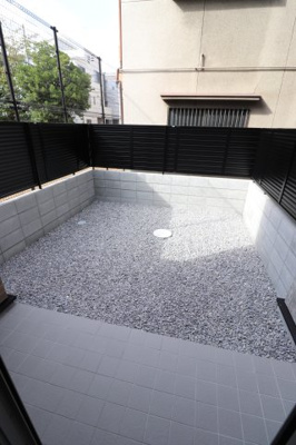 【庭】 | S-MOVE大阪鶴見