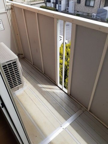 ロイヤルパ－ク岬   刈谷市近郊の賃貸はクラスホーム刈谷店のバルコニー|開放的で明るい空間を演出してくれるバルコニーです