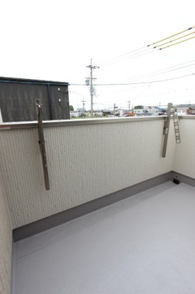 平中町３１２コダテックスⅣＣのバルコニー