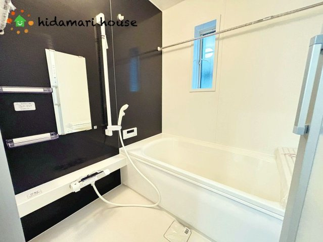 上尾市大谷本郷第8　新築戸建　クレイドル04の浴室