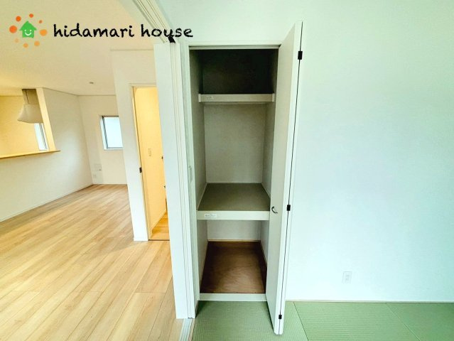 上尾市大谷本郷第8　新築戸建　クレイドル04の収納