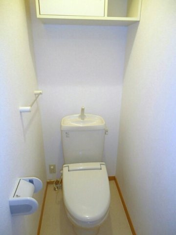【トイレ】 | ドルフ・サンフラワー　Ⅱ | トイレです