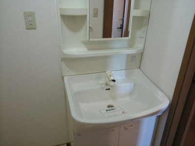 【洗面所】 | サンワードⅠ | 脱衣スペースもあります