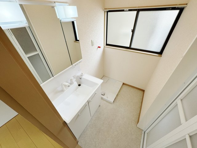 西本貸家の洗面所