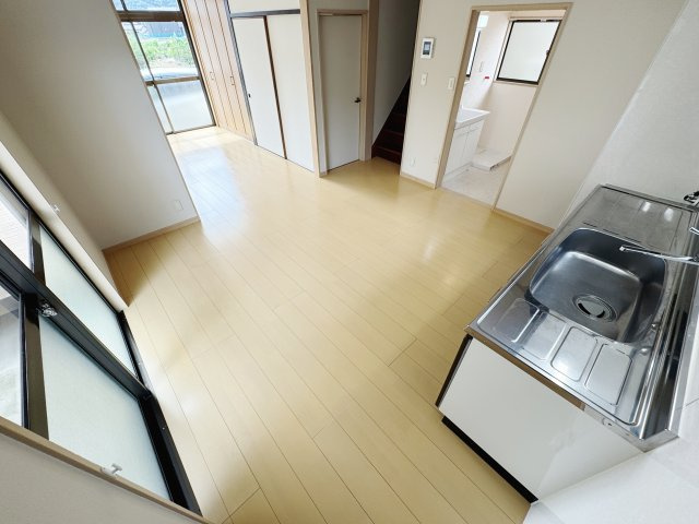 西本貸家の居間・リビング