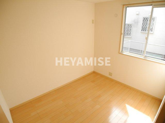 ラヴニーナの寝室