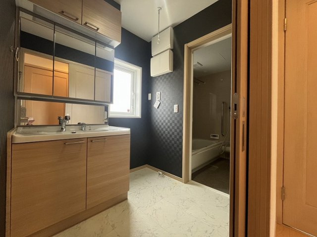 千曲市新田　中古住宅|03/11 12:10