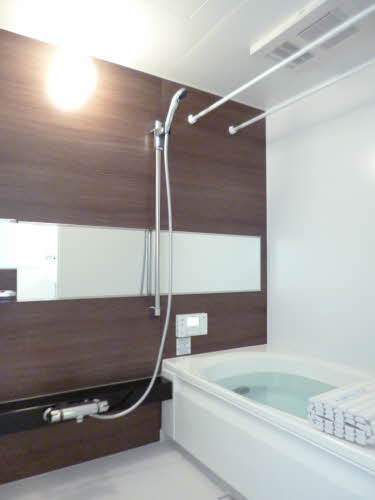 シャーメゾンｆａｍの浴室