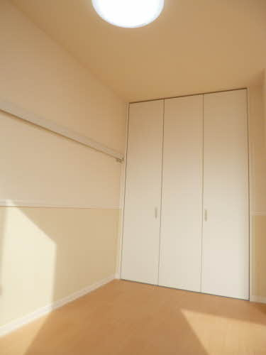 シャーメゾンｆａｍの洋室