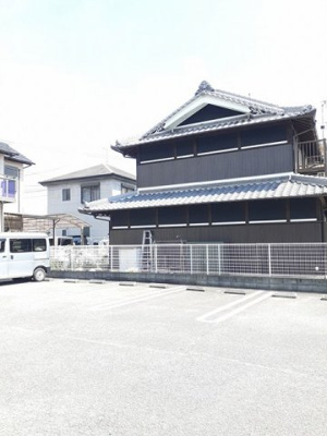 【駐車場】 | メゾン・プラティーク | カースペースがあります