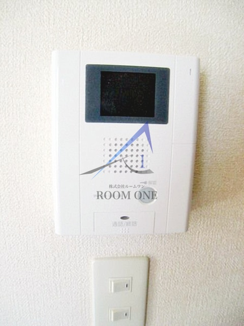 アーバンプレイス新大塚のセキュリティ|モニター付きインターホンです。