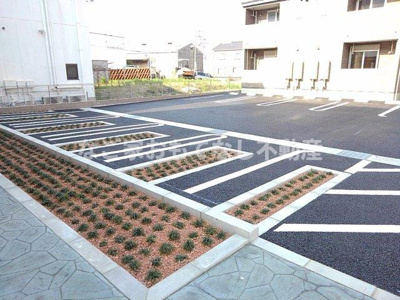 【駐車場】 | シェリエⅡ