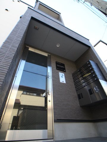 CRASTINE住吉大社のエントランス|落ち着いたエントランスです
