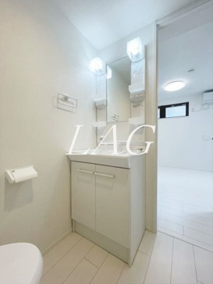 【洗面所】 | カンパネラ寺町 | 独立洗面台です。