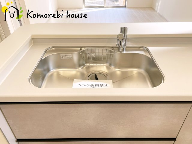 鴻巣市東　第4　新築一戸建て　リーブルガーデン　01のキッチン|キッチンでお料理をお楽しみください