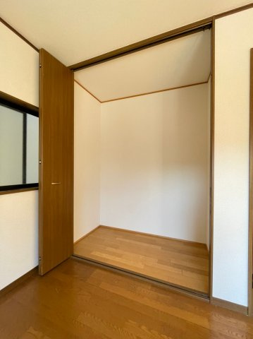 大町1丁目戸建の収納