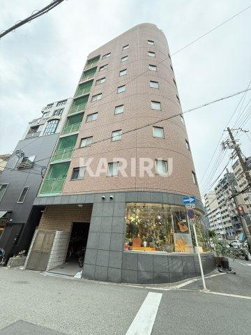 ナニワランド上本町のエントランス