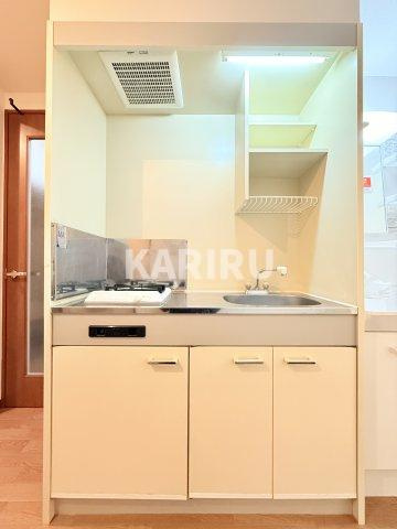 ナニワランド上本町のキッチン