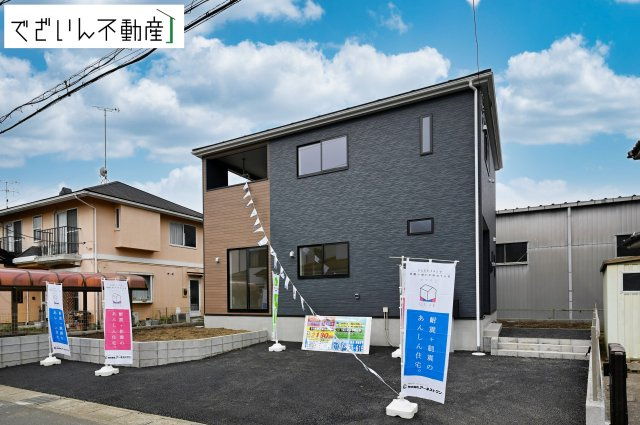 【外観】 | Cradle garden久喜市菖蒲町下栢間第2　新築住宅 | 安心して暮らせる利便性と、子どもを安心して育てられる穏やかな住環境が魅力です。
現地(2025年11月撮影)