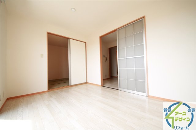 ヴァンコリーヌの洋室