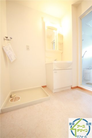 ヴァンコリーヌの洗面所