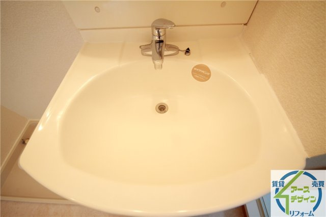 ヴァンコリーヌの独立洗面台