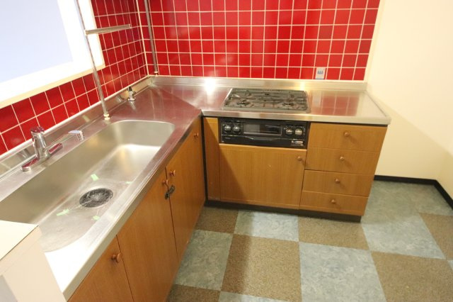 ユニーブル富雄のキッチン