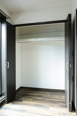 【収納】 | Patina黒崎 | 洋室にはクローゼットが付いています※写真は類似です