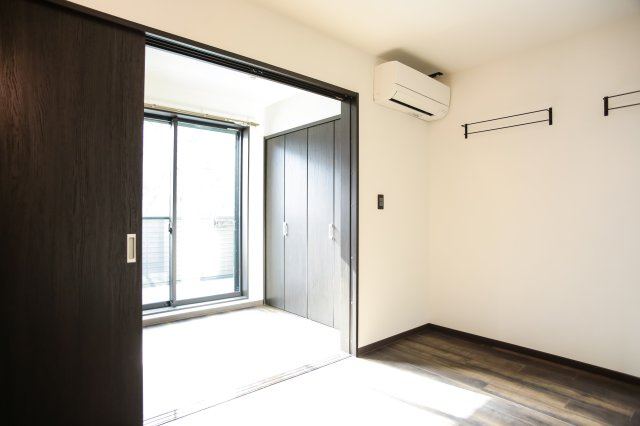 【居間・リビング】 | Patina黒崎 | ゆったり過ごせるお部屋となっております※写真は類似です