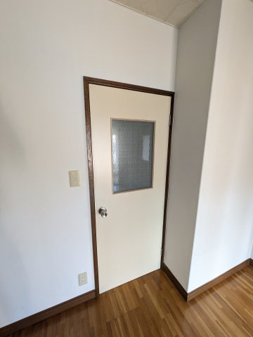 第2三和ビルの内装