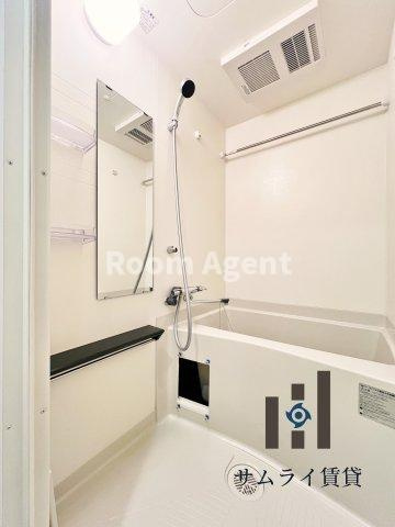 プレサンス大須観音フィエスタの浴室