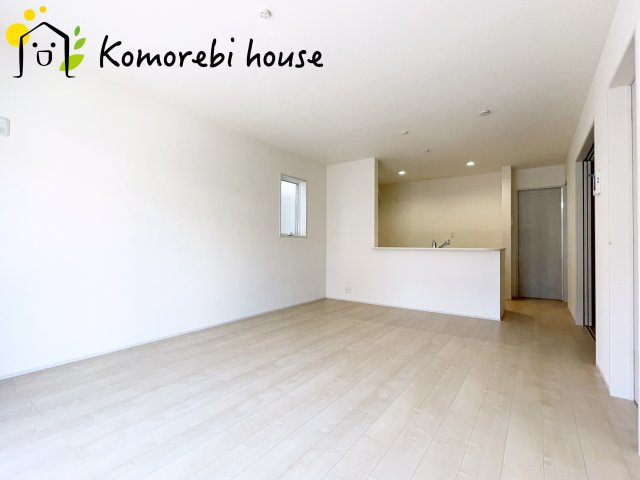鴻巣市東　第4　新築一戸建て　リーブルガーデン　02の居間・リビング|26.1.30　撮影済み
