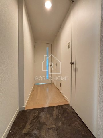 エステムコート心斎橋Ⅲエクシードの玄関