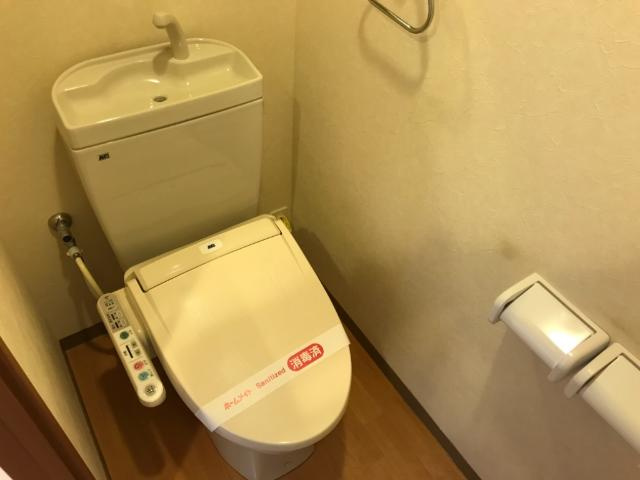 パストラル宮東のトイレ|シャワー付トイレ