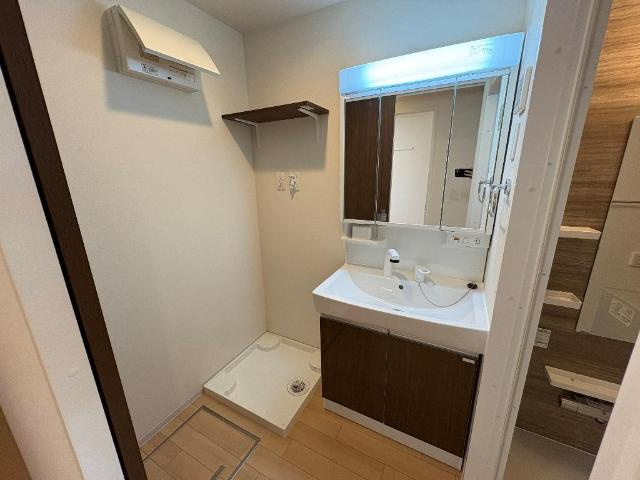 エトワール・つむぎの独立洗面台|洗髪洗面化粧台