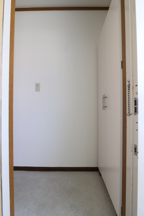 瑞が丘ビラの玄関