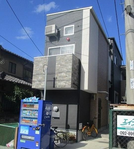 リバーサイド・ハウスの外観