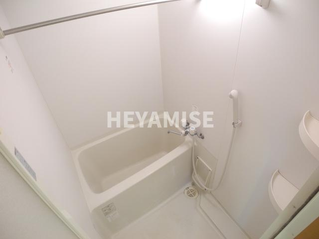 ハイツ丸山の浴室|※反転間取りの2階のお部屋の写真です※