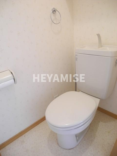 ハイツ丸山のトイレ|※反転間取りの2階のお部屋の写真です※