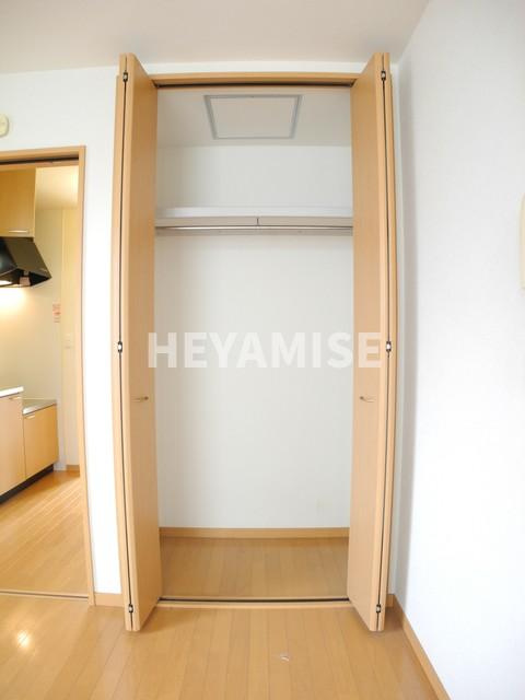 ハイツ丸山の収納|※反転間取りの2階のお部屋の写真です※