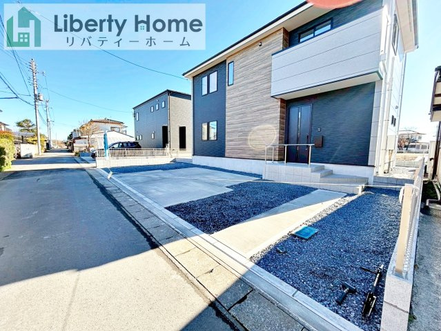 水戸市平須町1期　新築戸建の駐車場