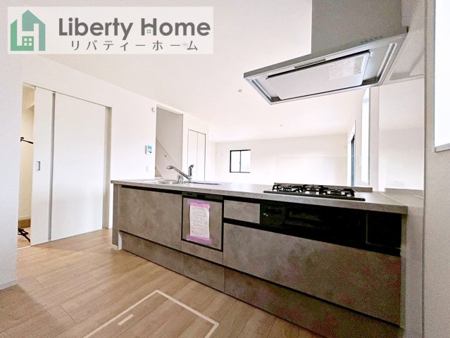 水戸市平須町1期　新築戸建のキッチン