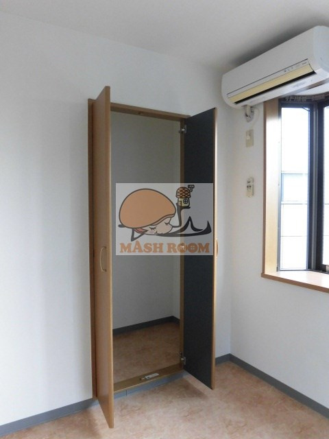 春風ビルの収納