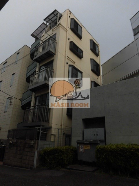 春風ビルの外観