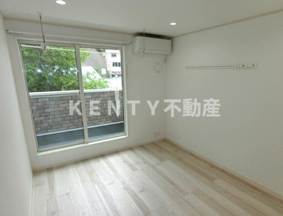 【内装】 | ハーミットクラブハウスピュアプレズン | 過ごしやすい室内です